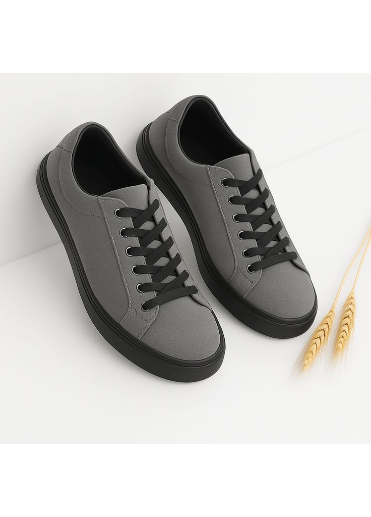 Сірі Осінні чоловічі кросівки lux 2218 сірі замшеві демісезонні Kindzer Lux-2218