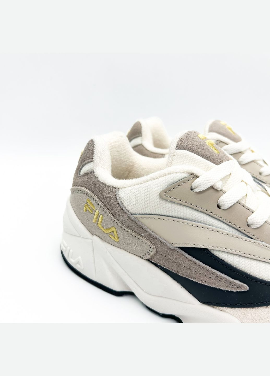 Кросівки (р) Шкіра/Текстиль 0-1-1-FFW-0397- Fila бежеві (328836100)