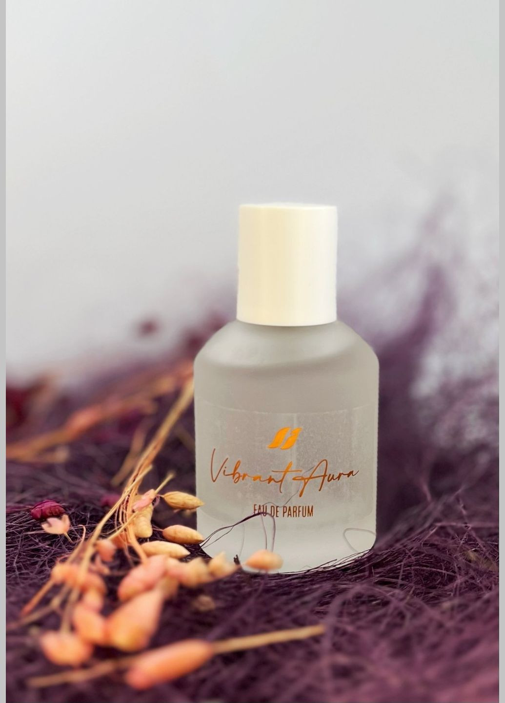 Жіноча парфумована вода Vibrant Aura Farmasi (296264573)