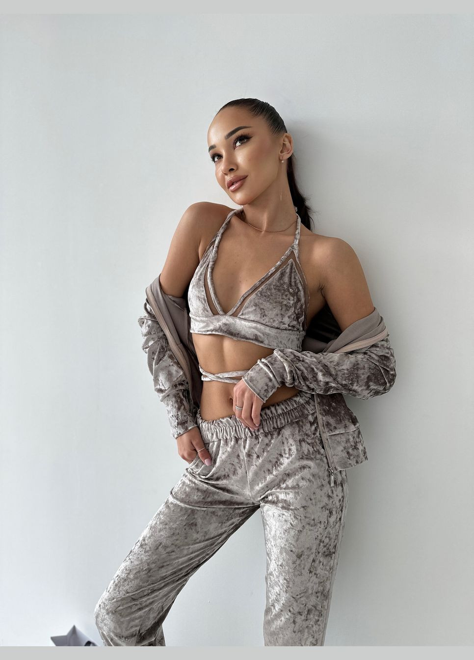 Пудровый демисезонный оливия Mollari