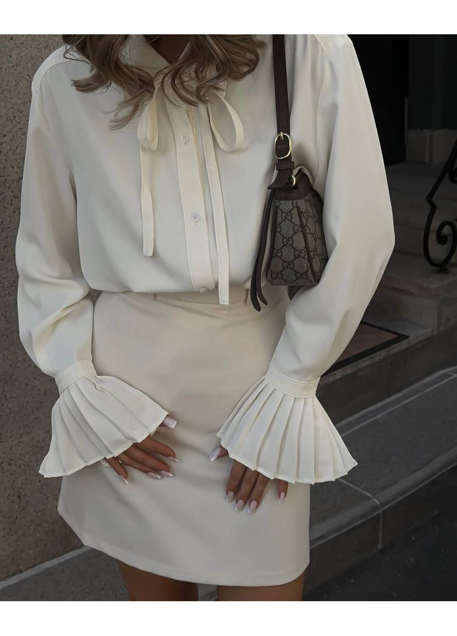 Молочная кэжуал рубашка однотонная N.Family