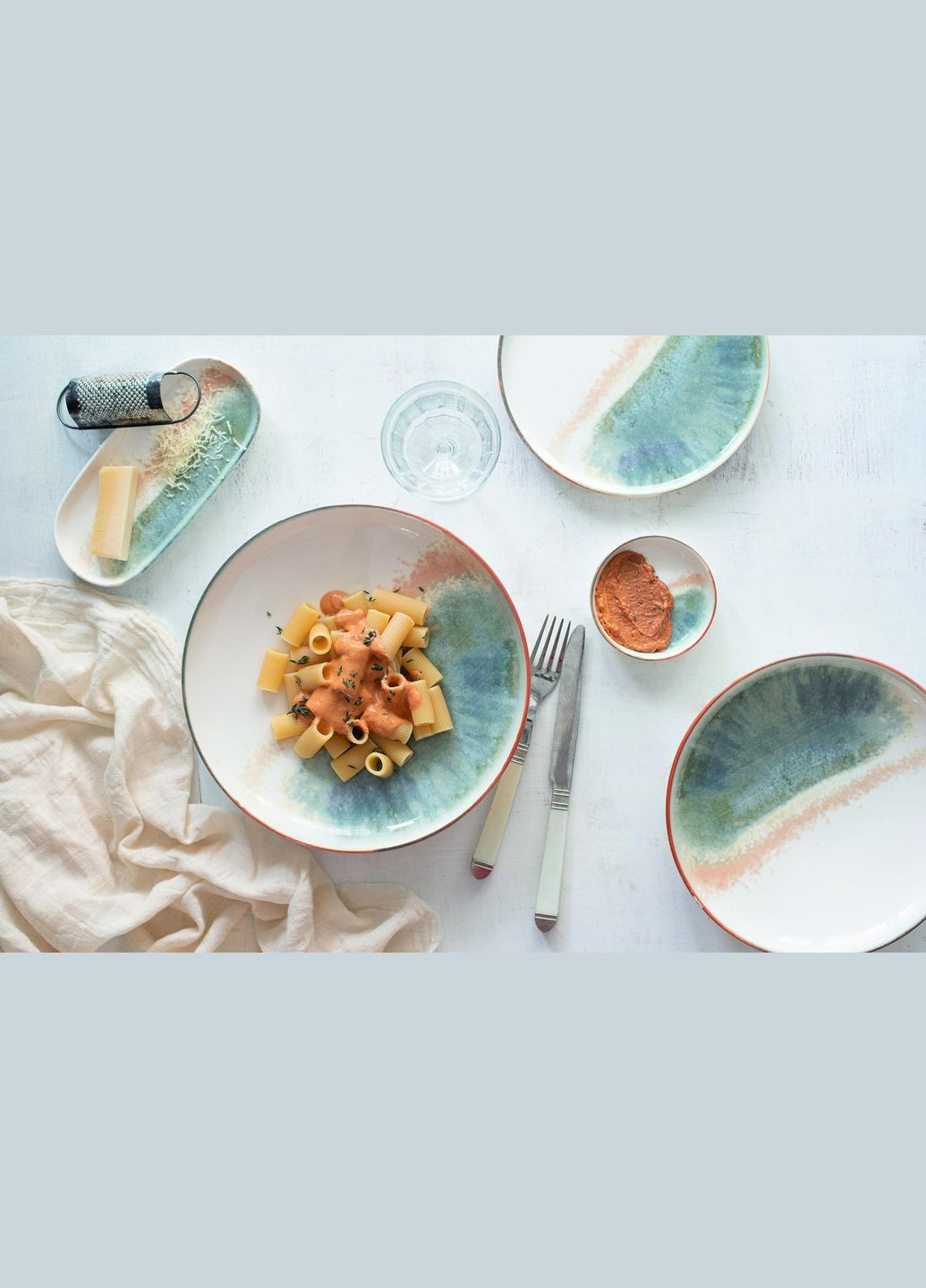 Тарілка для пасти Fium FIUHYG25CK 25 см Bonna (347228963)