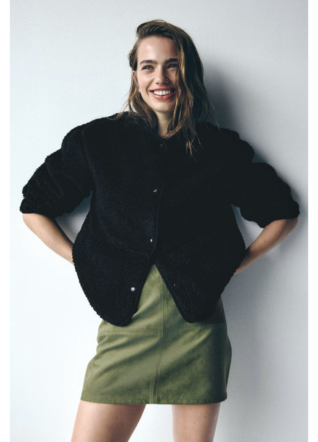 Черная демисезонная куртка H&M Тедді