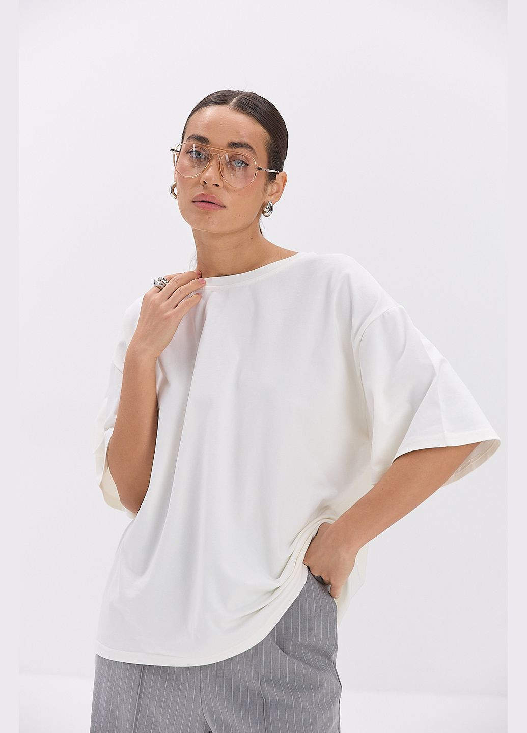 Женская oversize футболка коричневого цвета Arjen - (317233875)