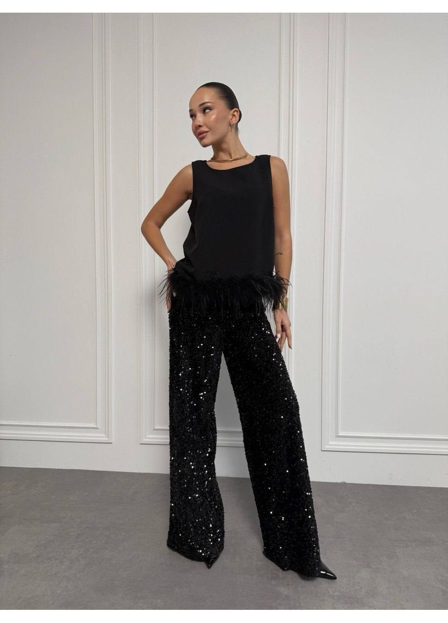 Чорна жіноча блуза без рукавів з пір'яним оздобленням MonCher