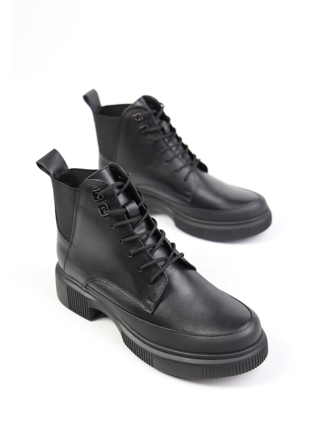 Осенние ботинки Benito