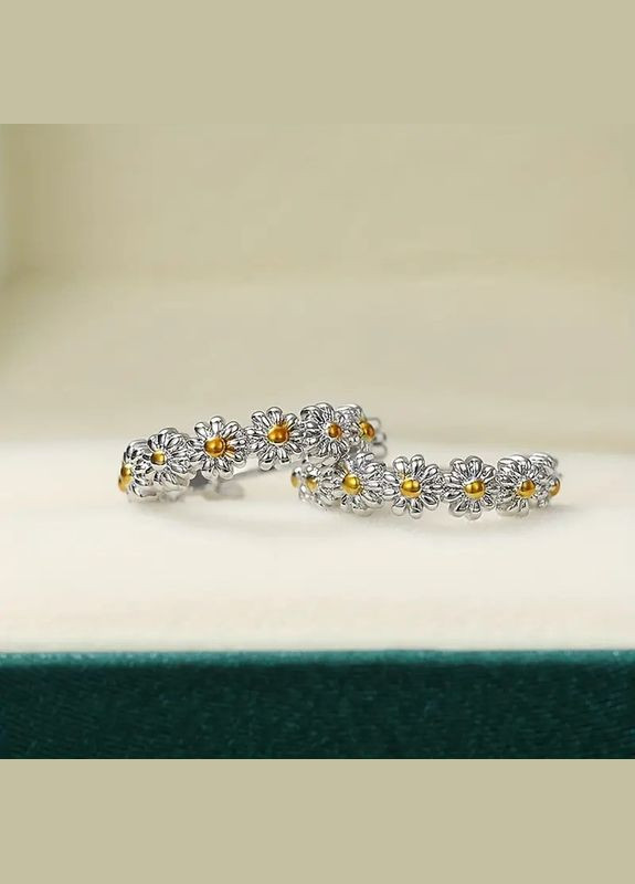 Женские серьги в виде цветка ромашка моносерьги серебристые 1.4 см FloraShine027 Liresmina Jewelry (301906088)