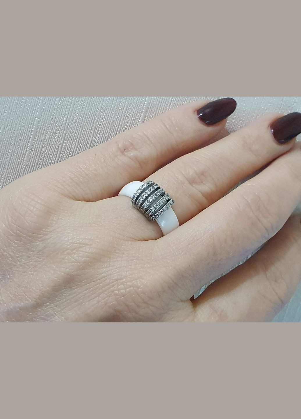 Срібне кільце з керамікою і фіанітами. С1120Б Aurora (315832221)