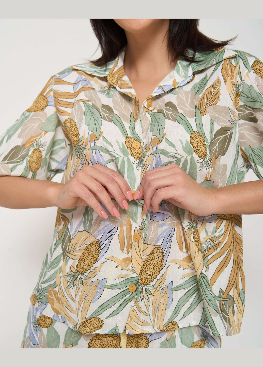 Комбінована всесезон жіночий комплект сорочка з шортиками Nicoletta