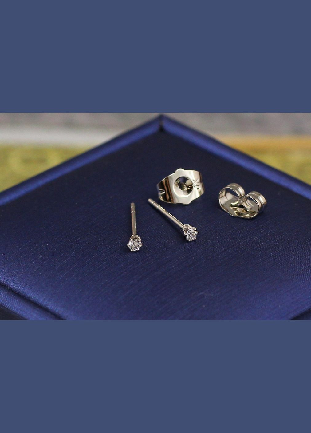 Сережки гвоздики фіаніт на шість кріплень 2 мм сріблясті Xuping Jewelry (316433112)