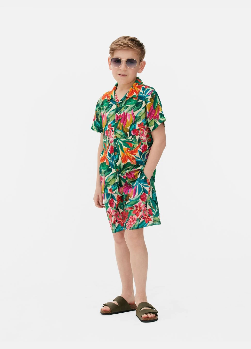 Шорти пляжні,зелений в кольорові візерунки, Primark (337471947)