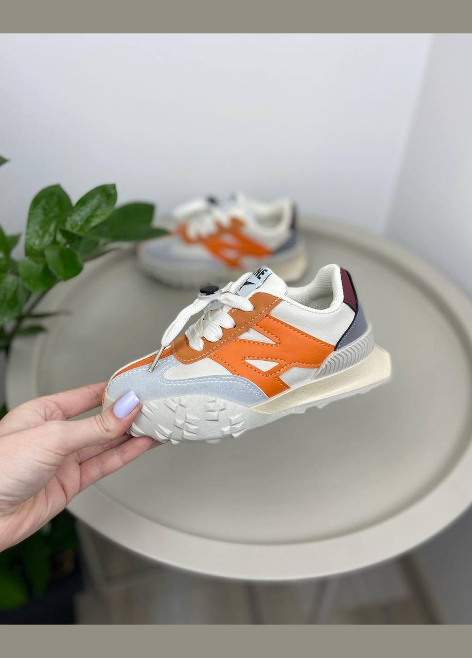 Білі всесезонні дитячі кросівки білі 919 No Brand