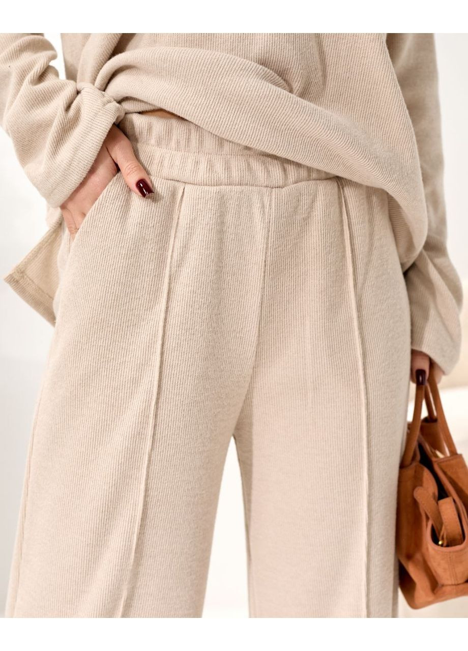 Женский костюм из ангоры: кофта-поло + прямые брюки на резинке. MonCher (369000794)