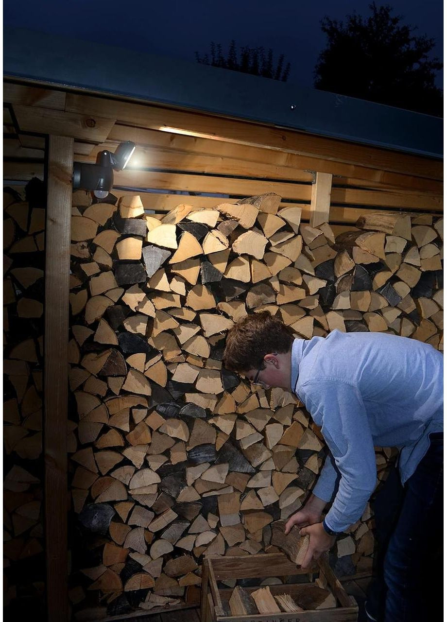 Світлодіодний прожектор LUFOS 400 з датчиком руху 440 Лм Антрацит IP44 на батарейках Brennenstuhl (372154212)