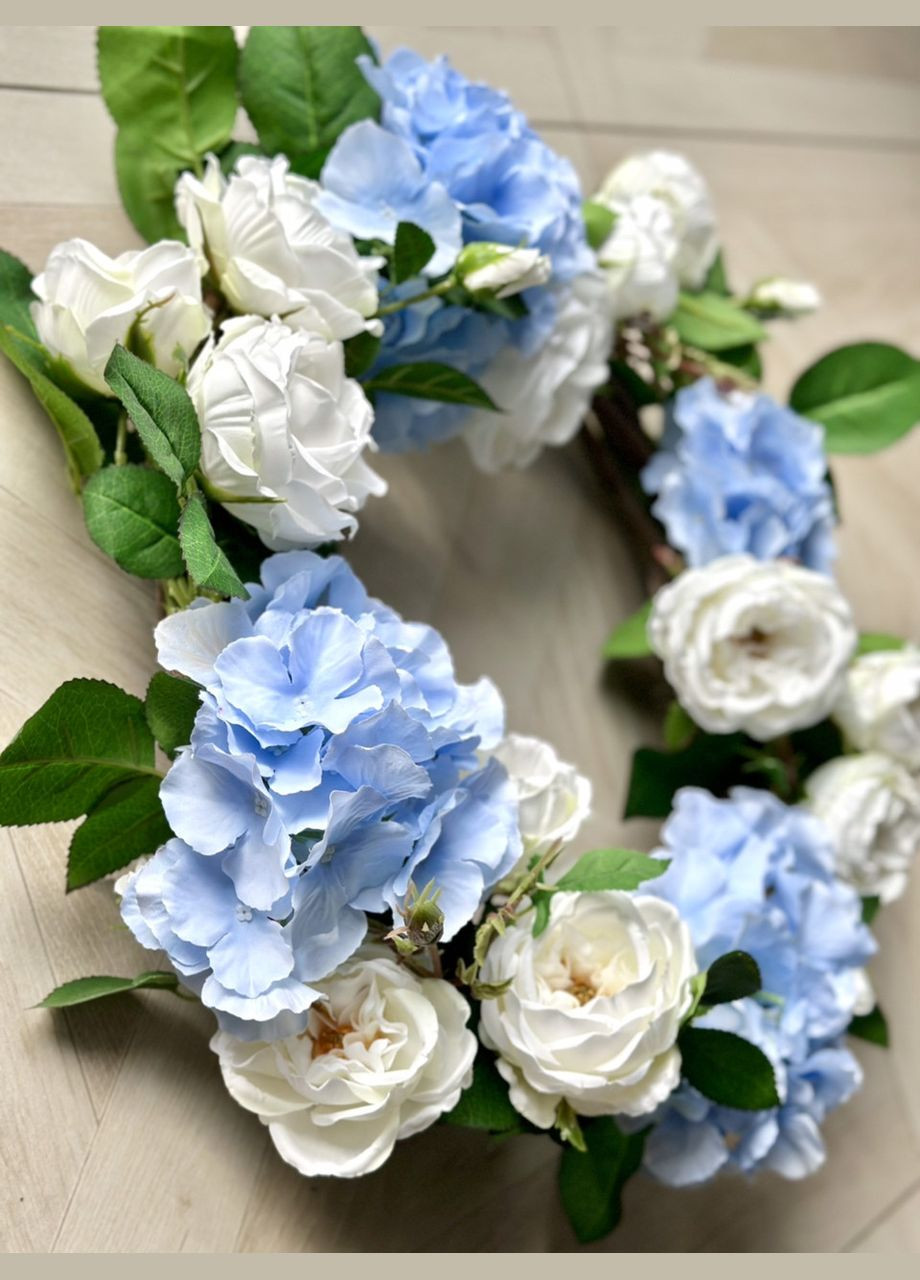Декоративний вінок з штучних квітів Англійський сад: гортензія і троянди, 50 см HVOYA (328606453)