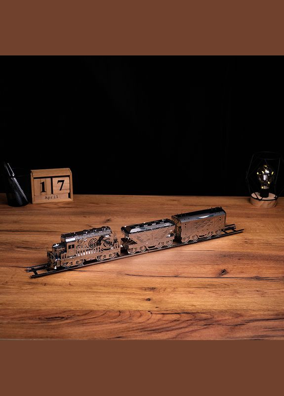 Коллекционная модель-конструктор Heavy Loco механический грузовой карго поезд MT023 Metal Time (267507710)