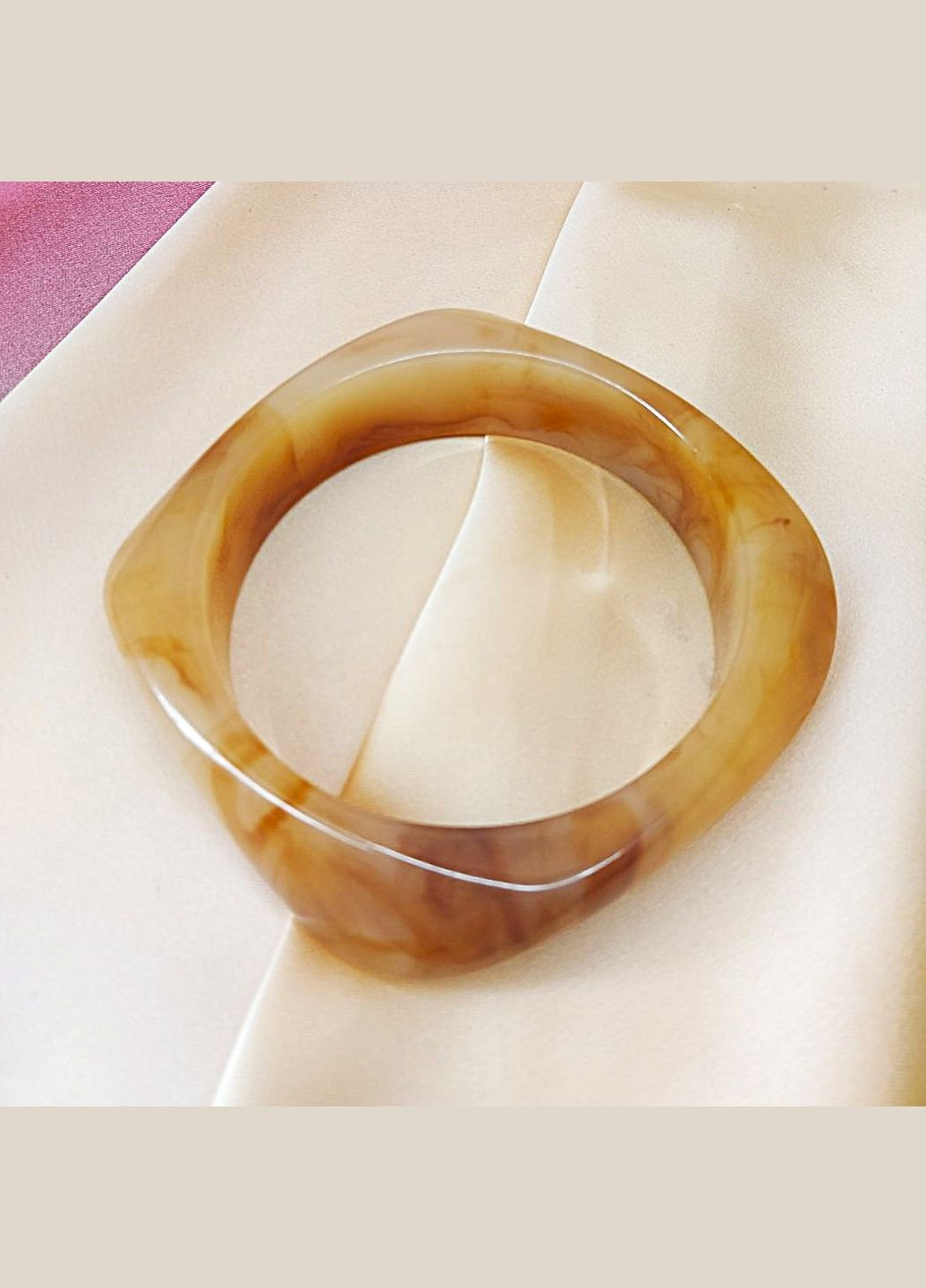 Комплект массивных 3 браслета с мраморным принтом No Brand (338217767)