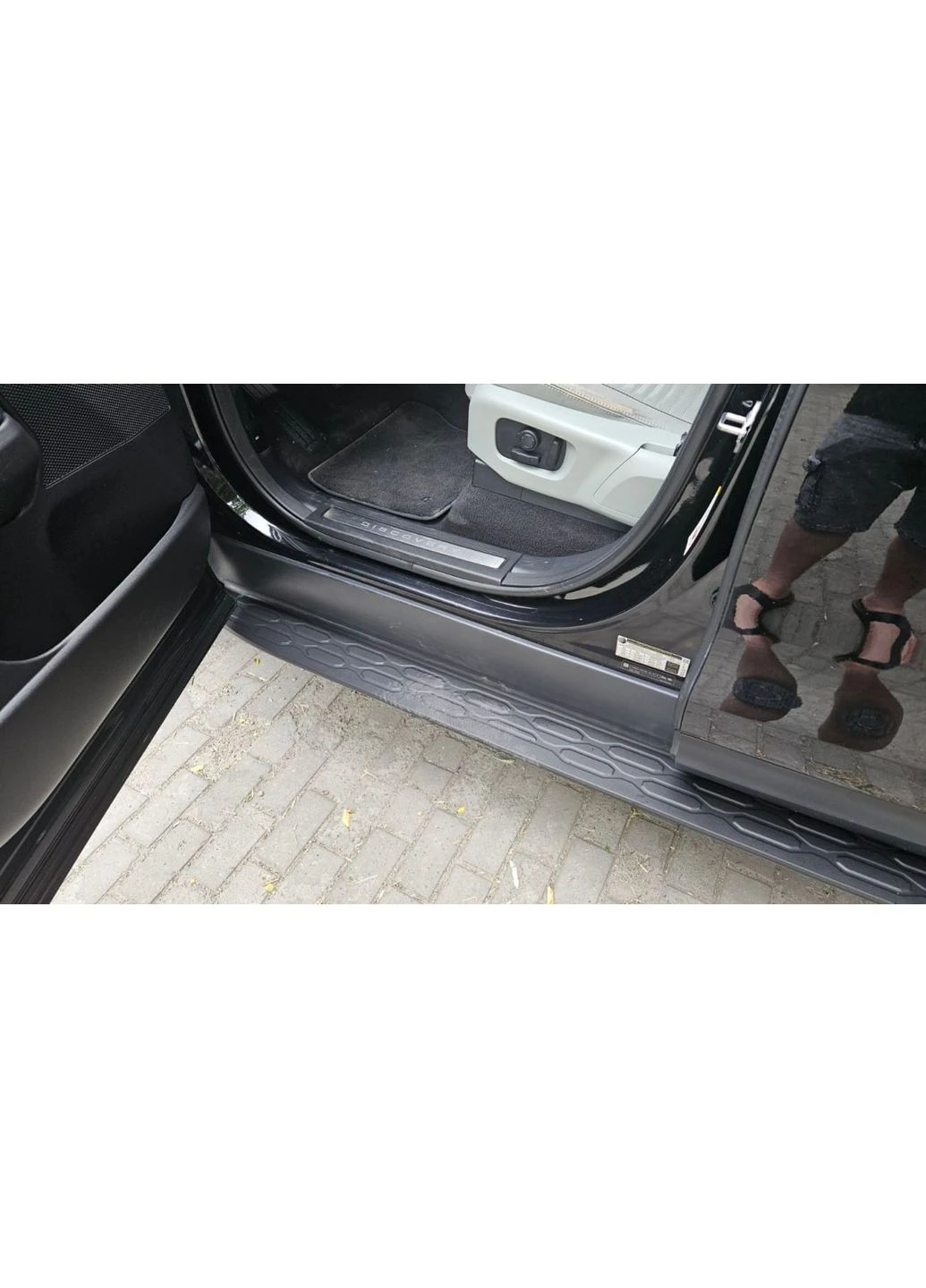 Бокові пороги (2 шт) для V 2017- рр Land Rover Discovery (389263400)