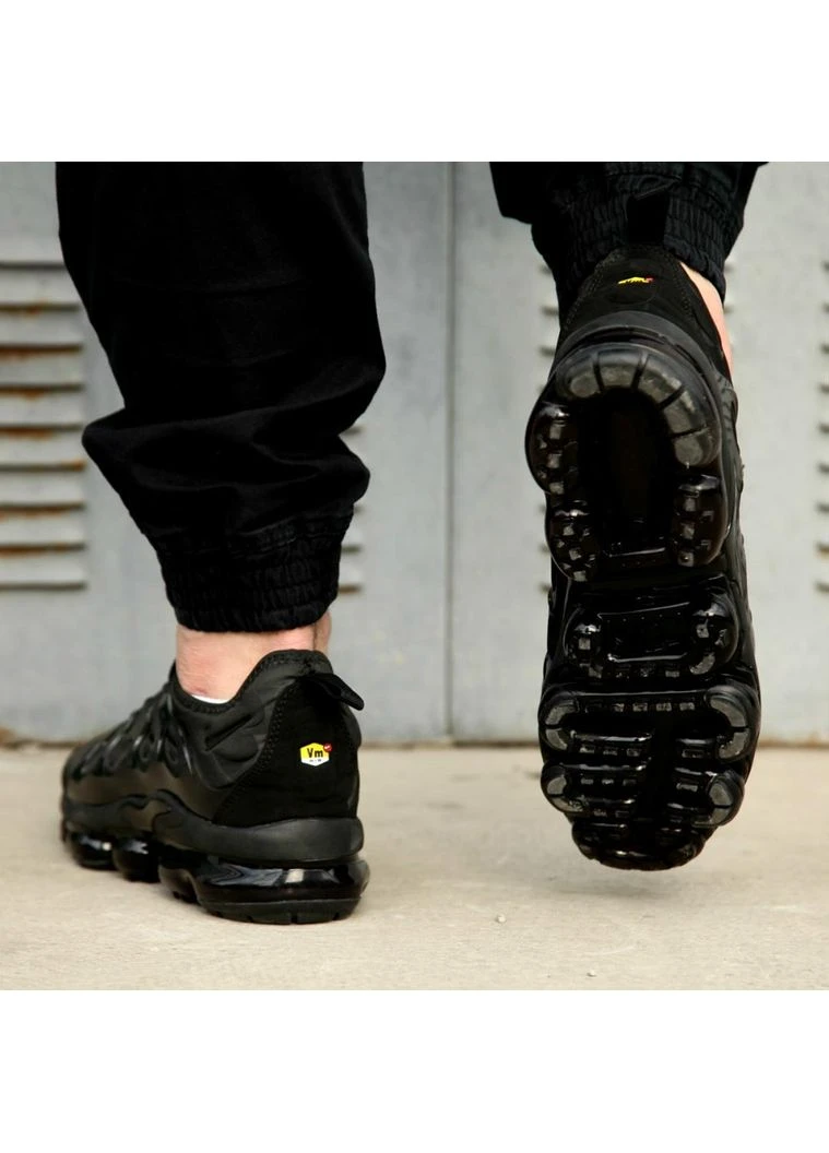 Черные демисезонные кроссовки мужские nike vapor max plus black найк вапор макс черные No Brand