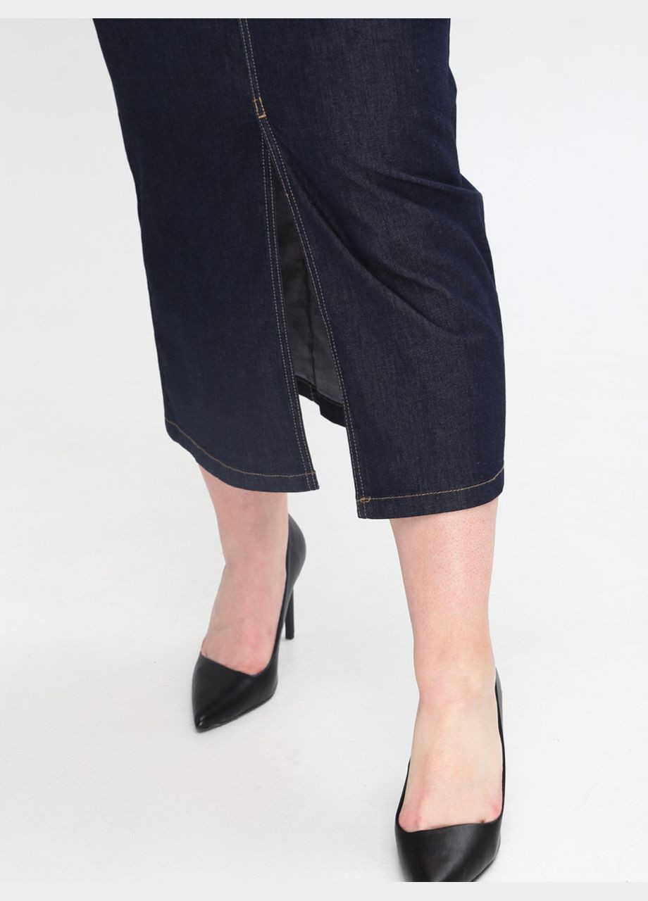 Спідниця жіноча темно-синя міді з тонким розрізом великий розмір Estensivo Пряма (293163358)