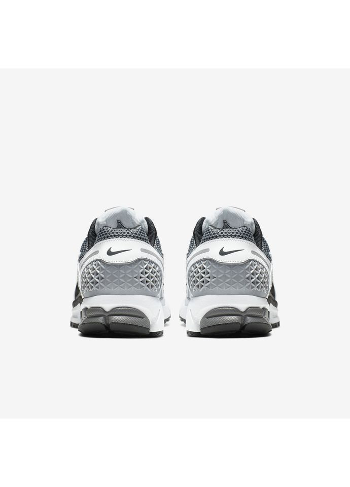 Кросівки Zoom Vomero 5 SE Nike сірі демісезони (372794795)