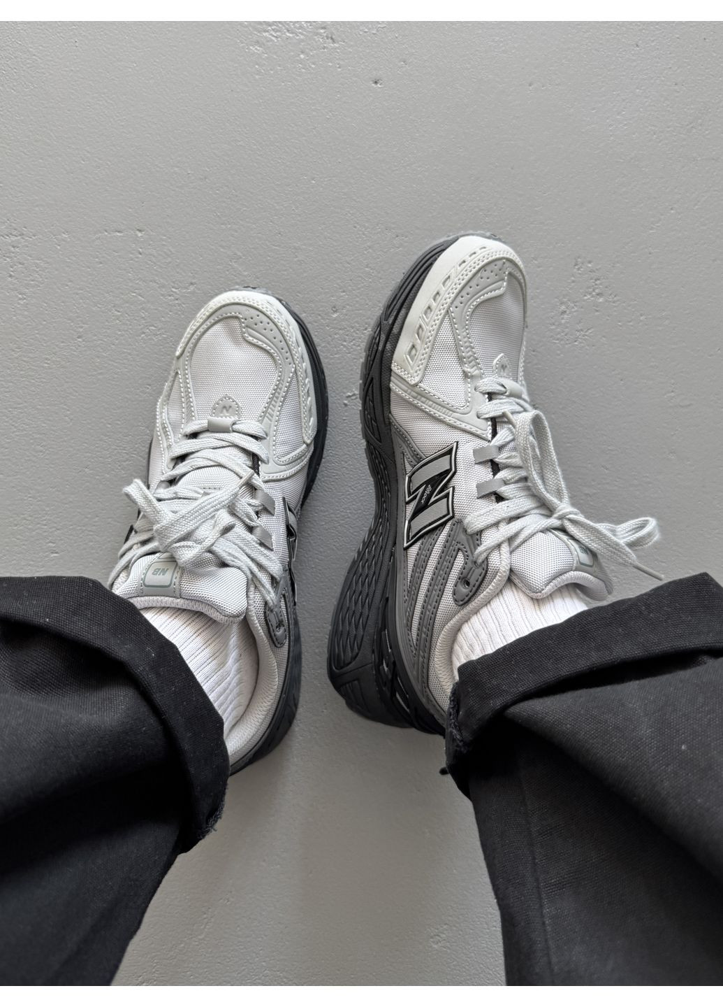 Серые демисезонные кроссовки мужские new balance 1906r cordura grey white black | нью беланс 1906r серые No Brand