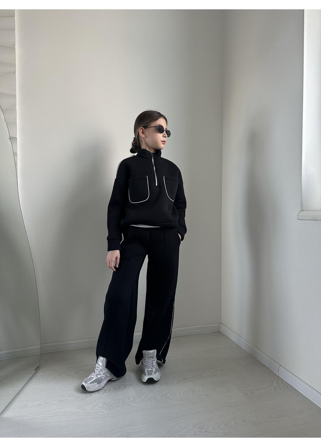 Чорний зимній костюм (штани, світшот) підлітковий брючний IRmAS оверсайз