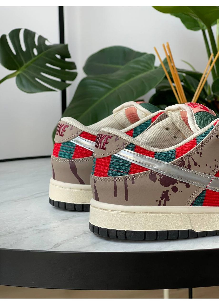Коричневі Осінні кросівки чоловічі nike sb dunk low freddy krueger brown red green | найк сб данк низькі коричневі червоні зелені No Brand