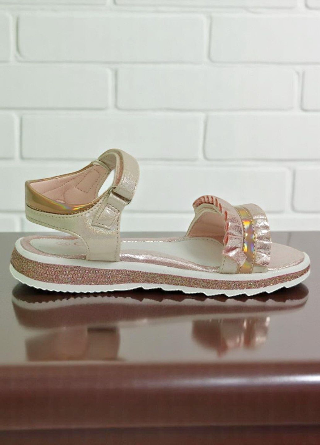 Відкриті босоніжки для дівчинки сандалі на липучках Clibee (328446570)