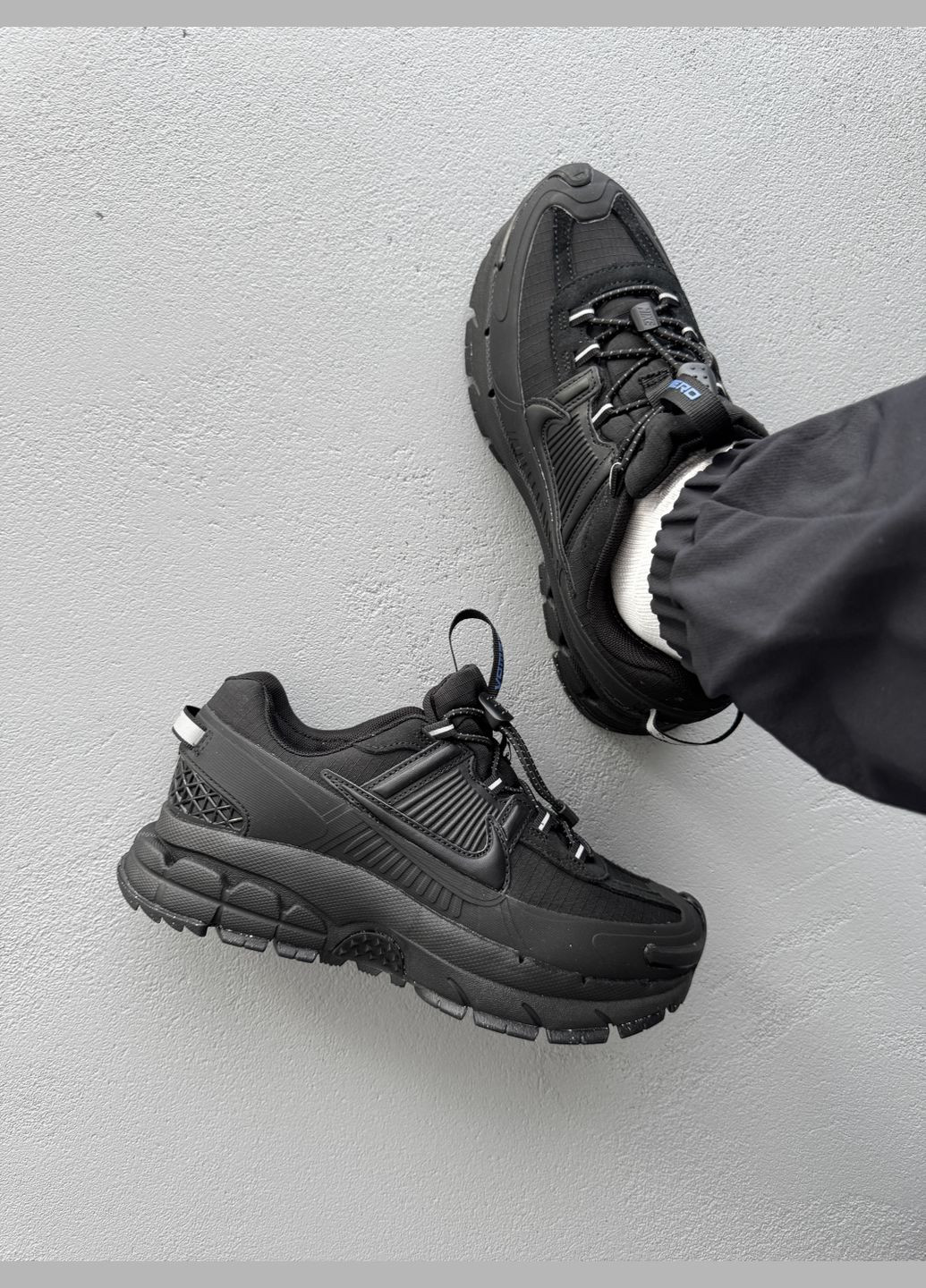 Чорні Осінні кросівки чоловічі і жіночі nike vomero roam black | найк вомеро роам чорні No Brand