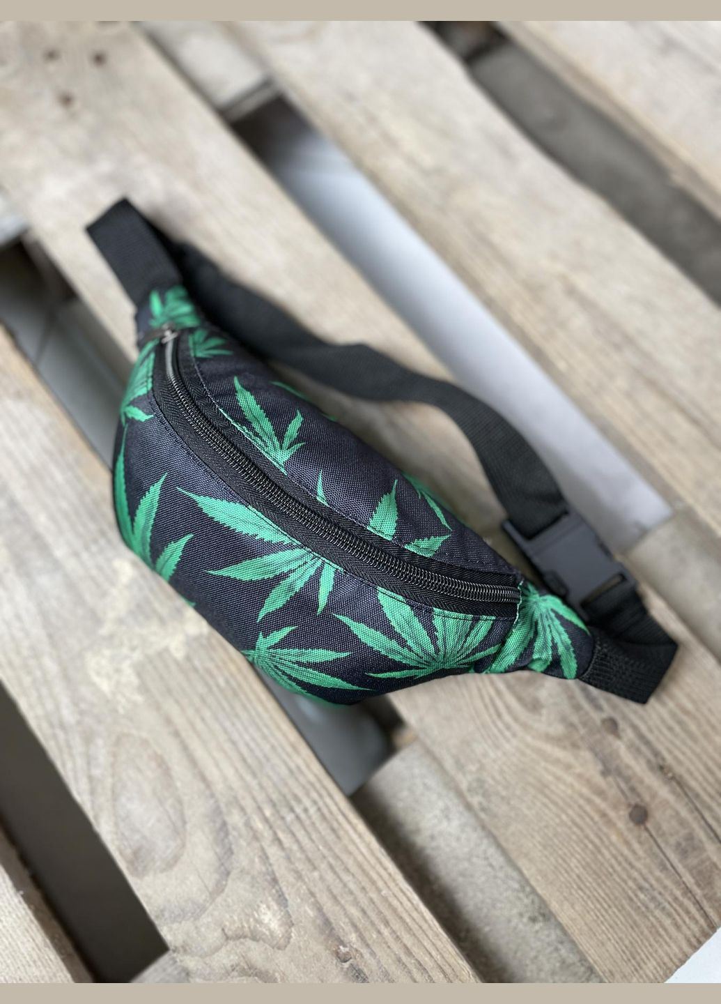 Бананка текстиль принт Гербарій Intruder (332411772)