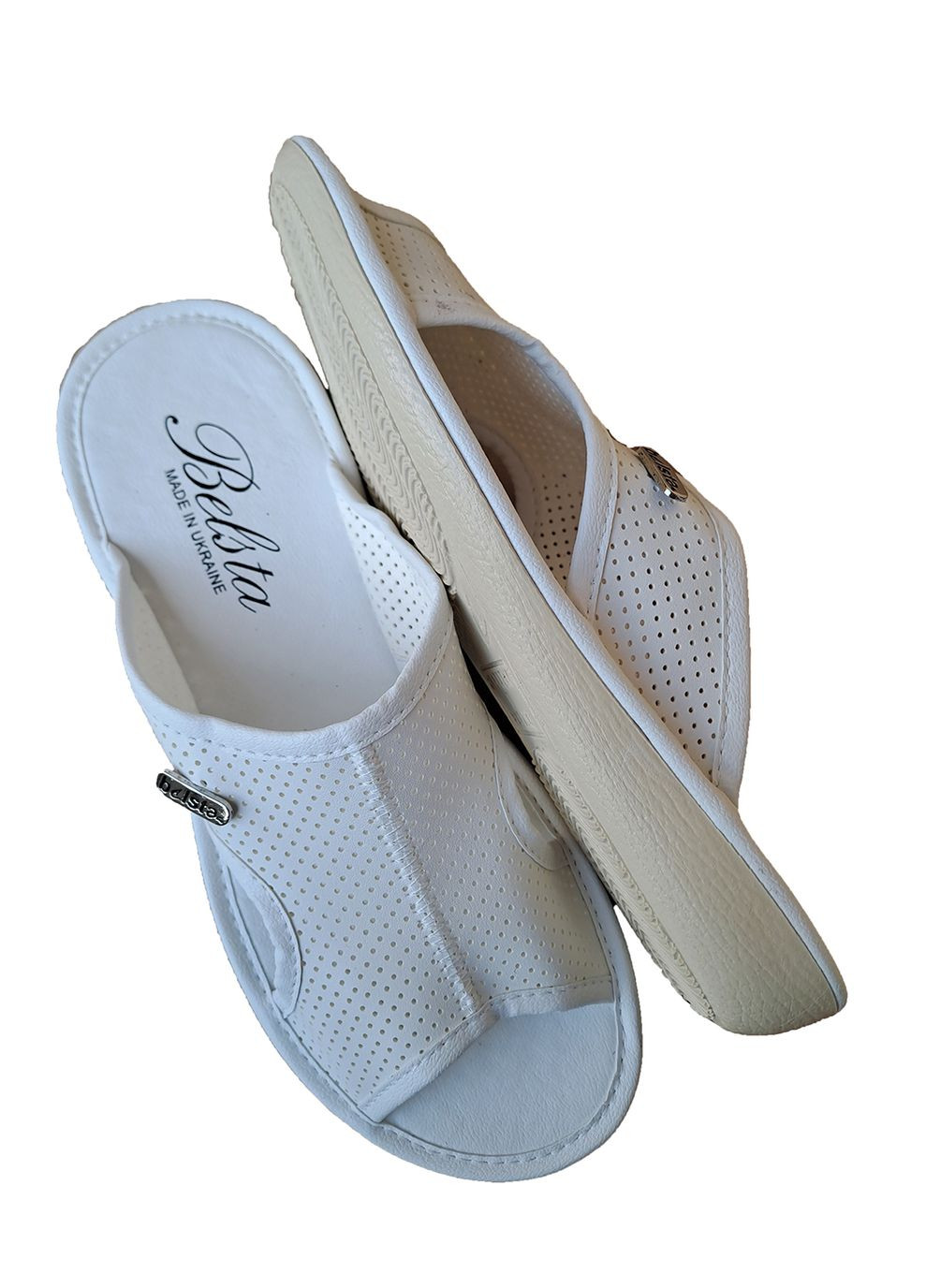 Белые тапочки женские с открытыми боковушками Белста с перфорацией