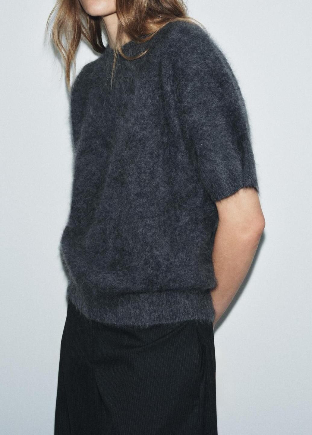 Темно-серый демисезонный свитер Zara