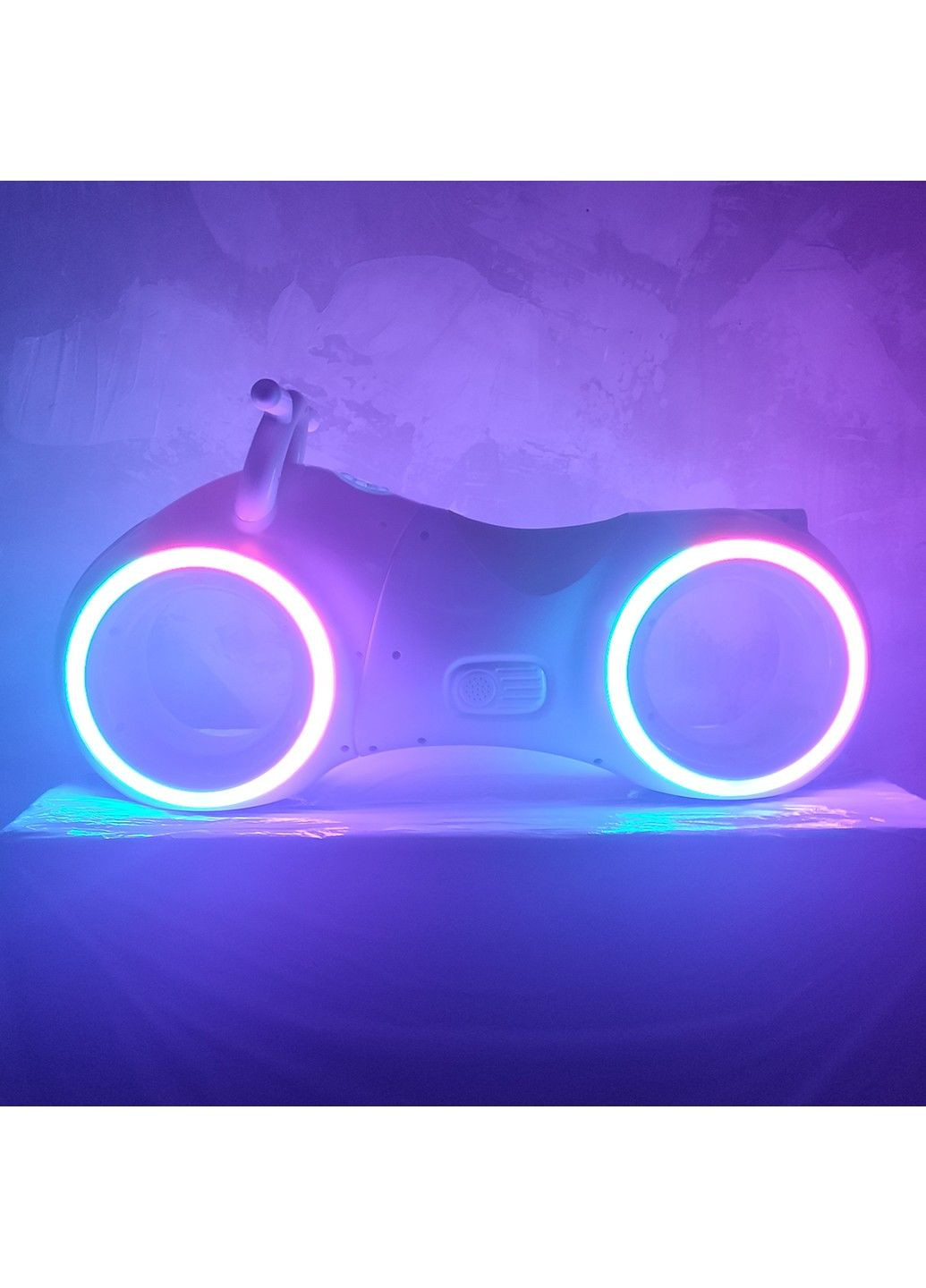 Детский толокарь Трон Космо-байк Bluetooth HD-K06(White-Red) Бело-Красный (CS-RLZ) Keedo (339783494)