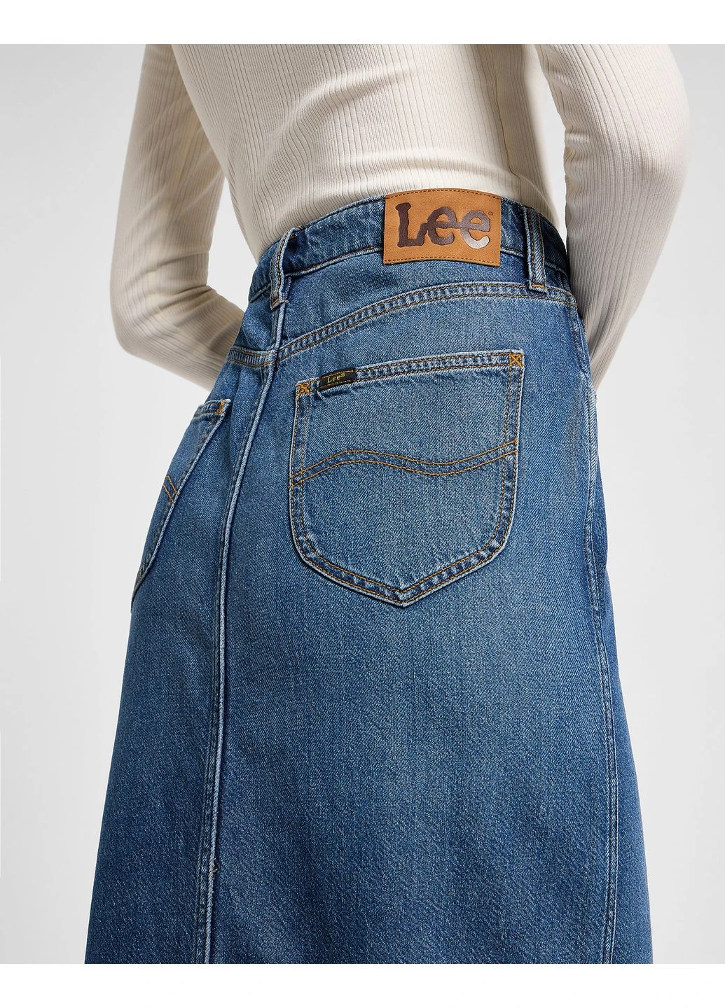 Юбка Side Slit Maxi Skirt weekend chill (112356725) Lee (381587209)