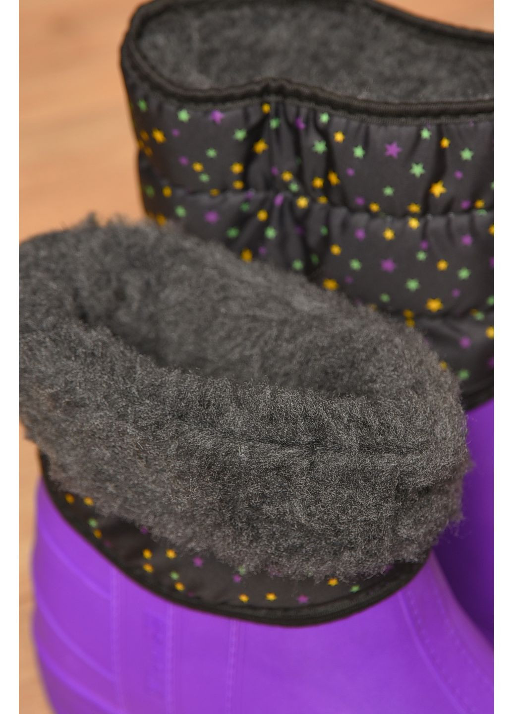 Дутики жіночі на хутрі фіолетового кольору Let's Shop (365776093)