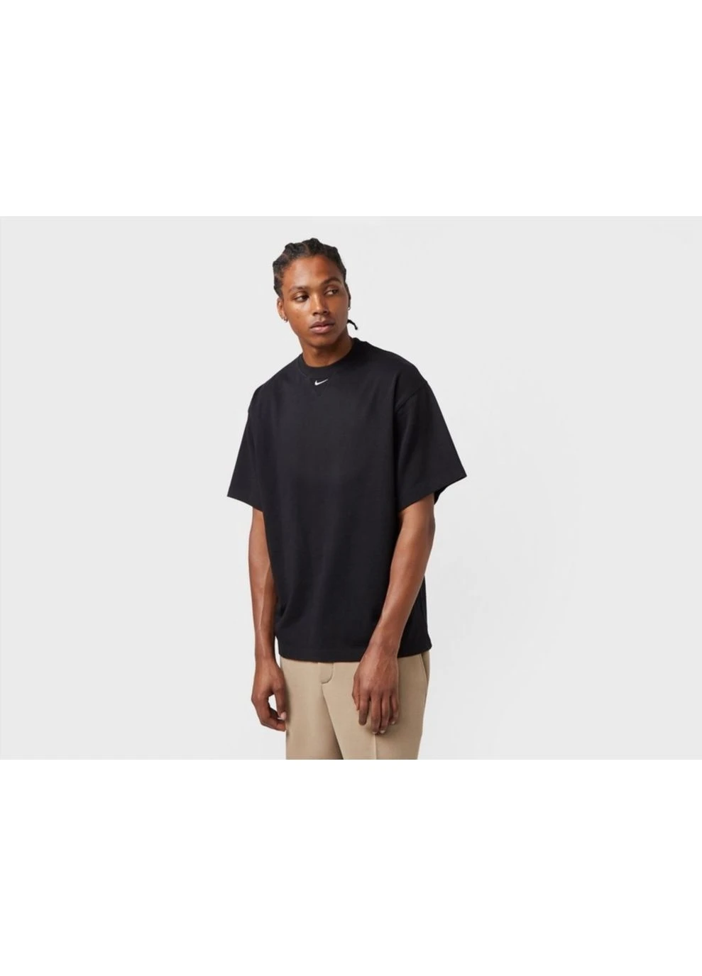 Чорна футболка nrg premium essentials t-shirt black fb7865-010 Nike