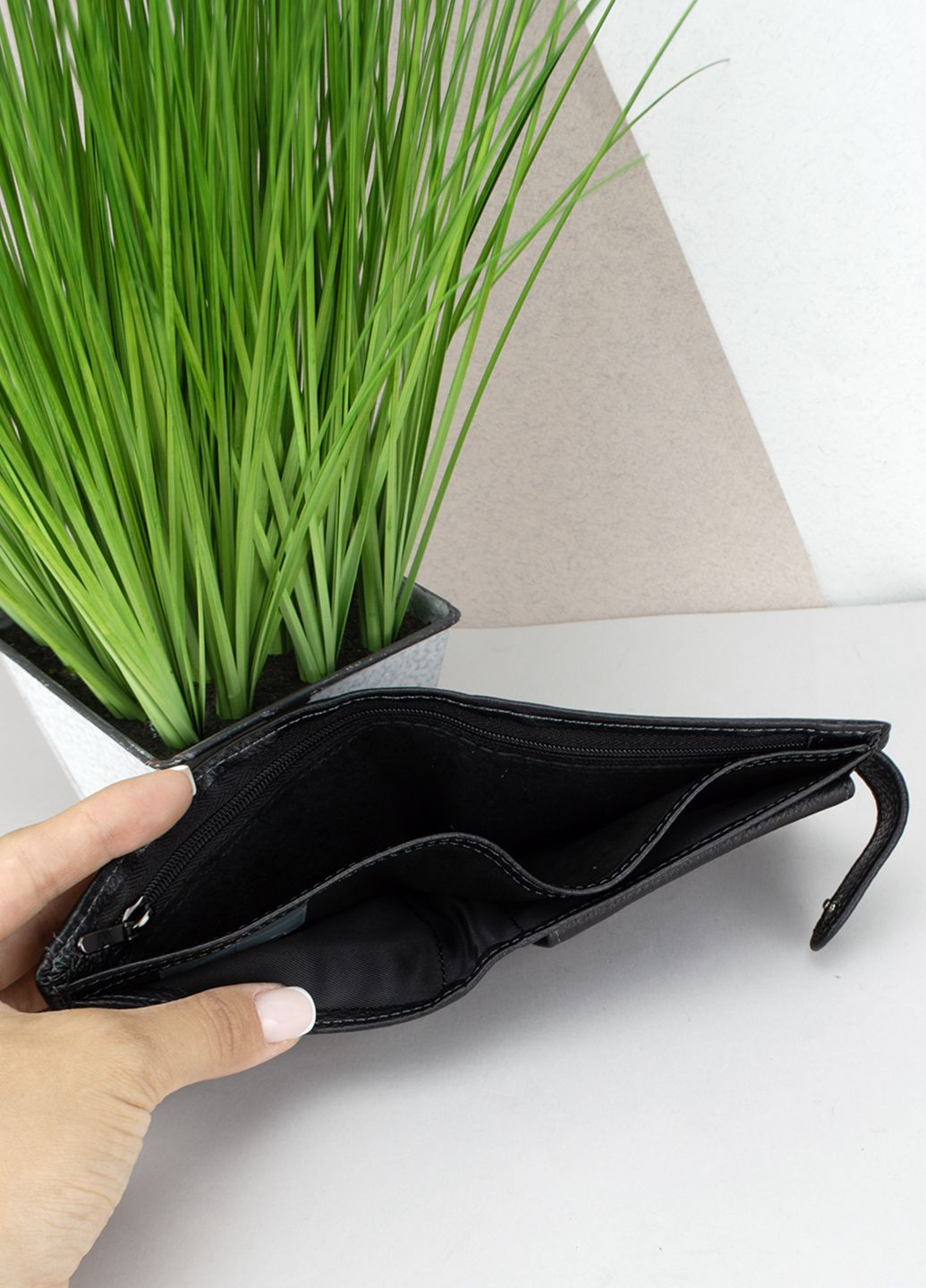 Гаманець чоловічий шкіряний 203 чорний на кнопці Ricco Grande (298938492)