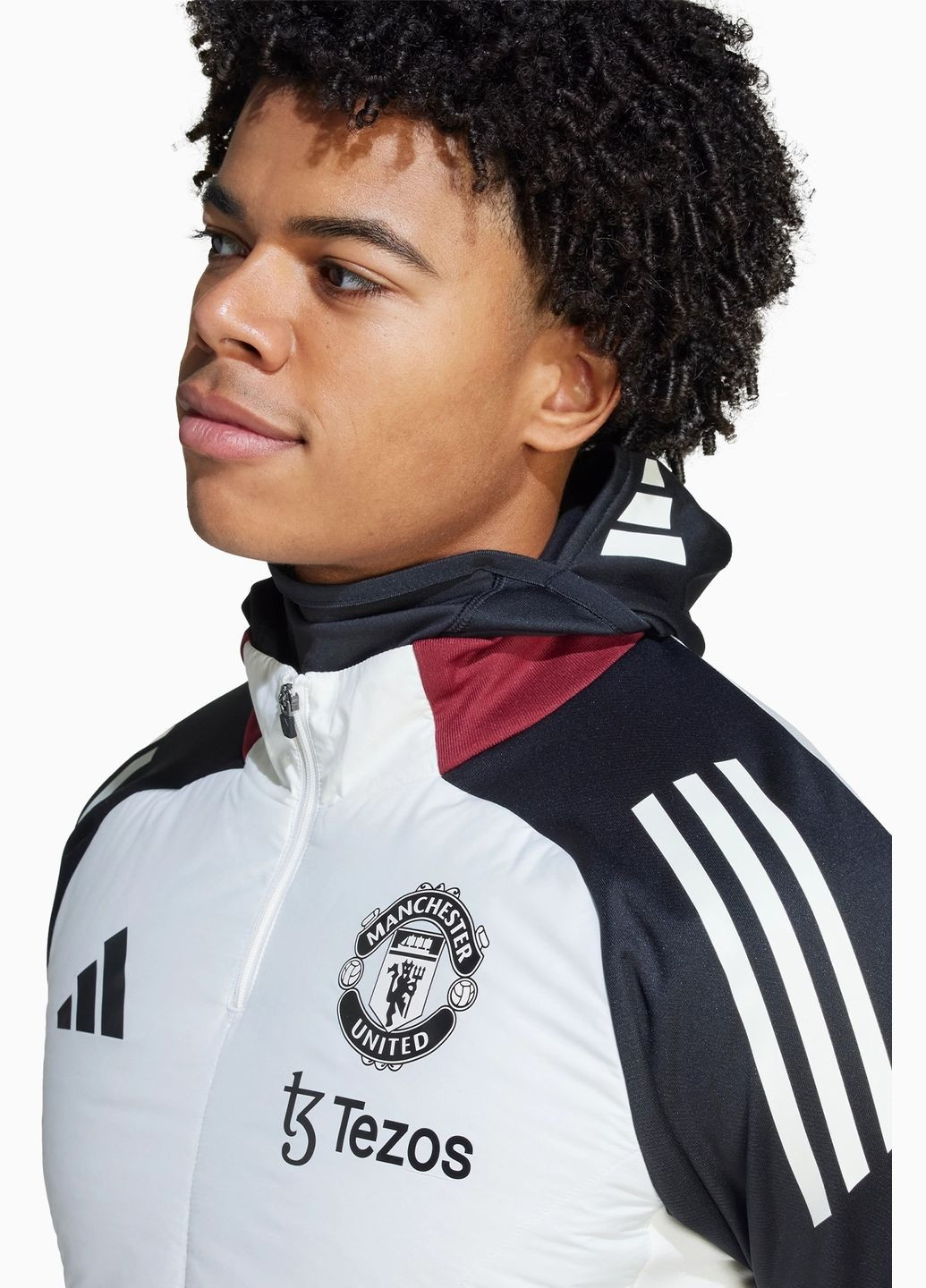 Комбинированная демисезонная спортивная куртка adidas