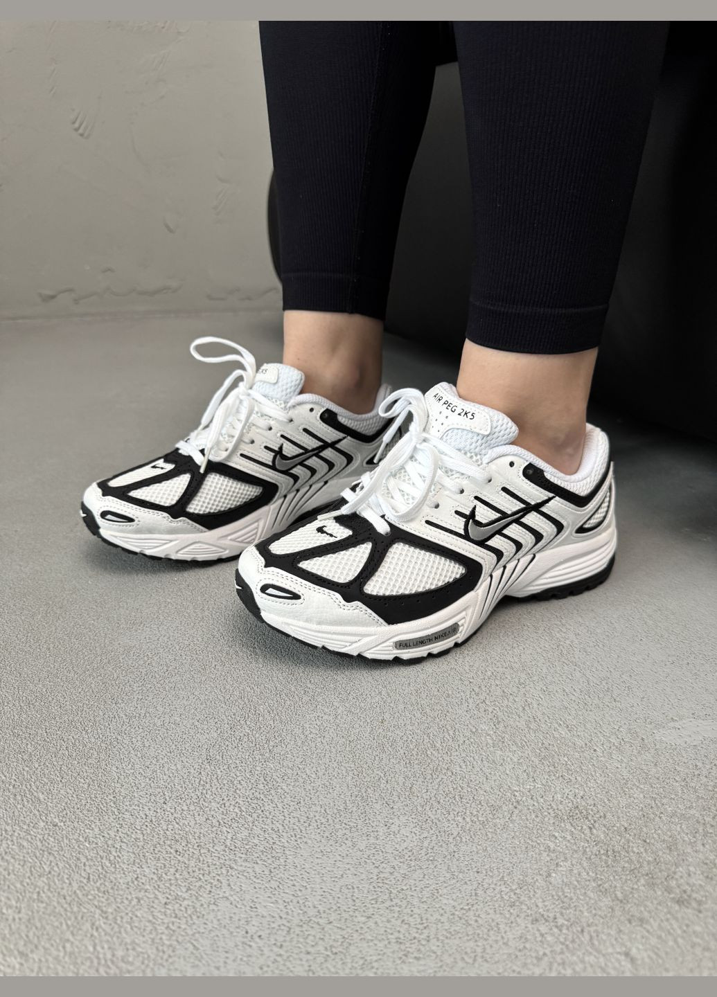 Кросівки жіночі і чоловічі Nike Air Pegasus 2K5 black white | Найк Аір Пегасус 2K5 чорно-білі No Brand чорно-білі демісезони (316091175)