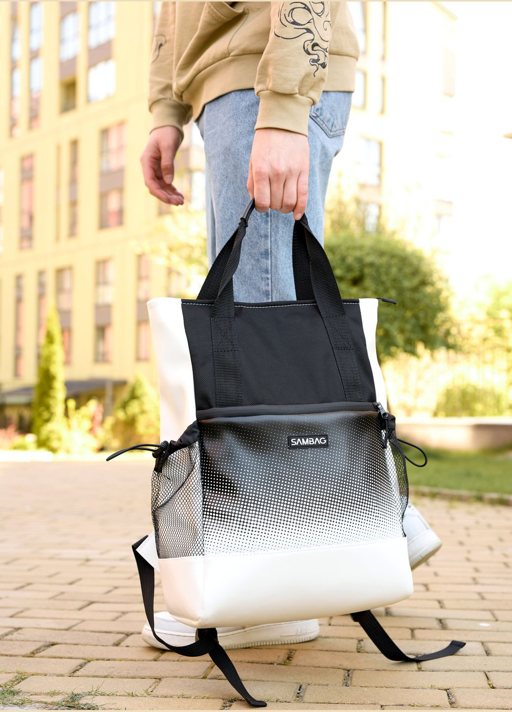 Чоловіча сумка-рюкзак шопер біла Sambag (326801674)