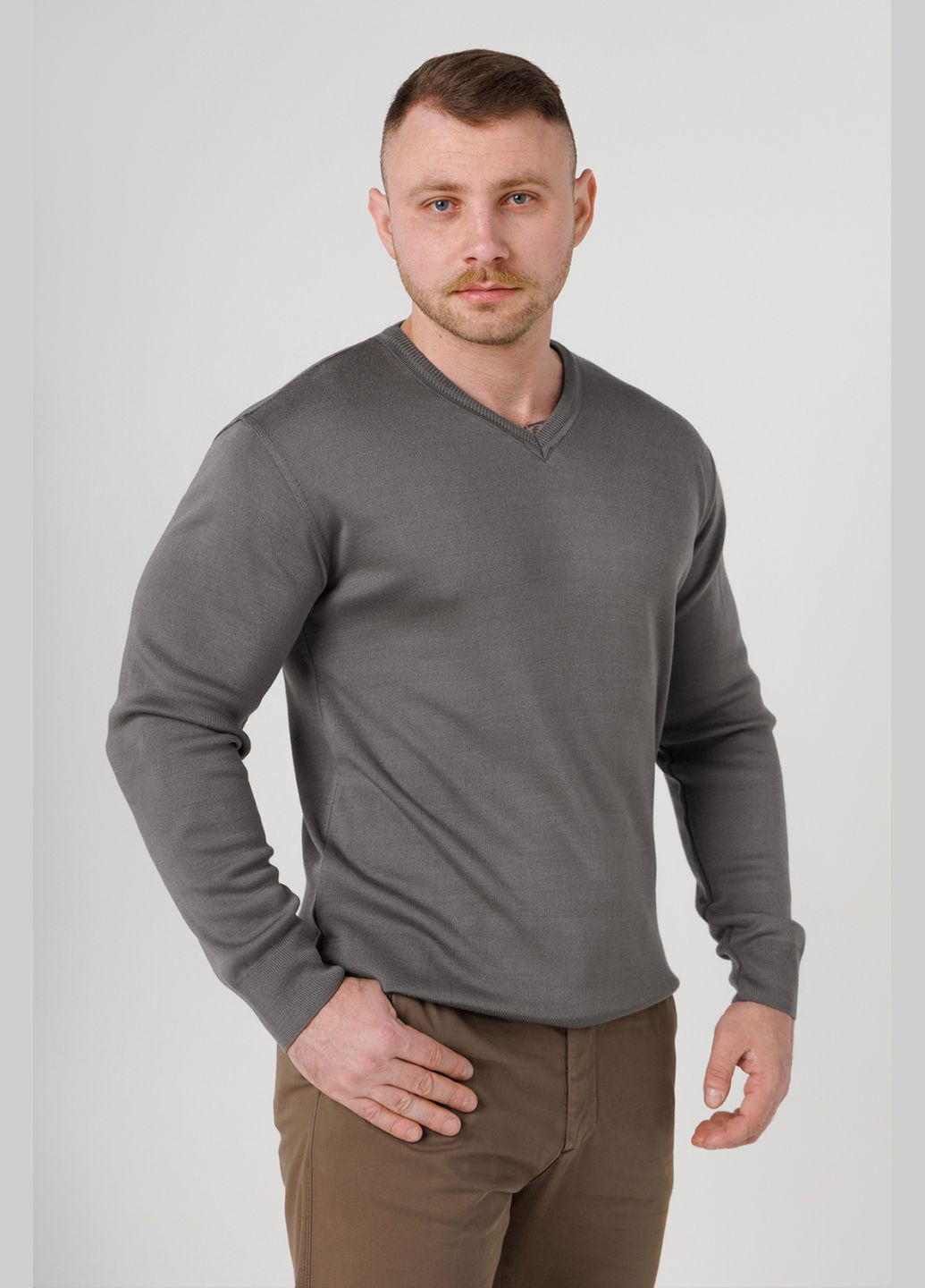 Серый демисезонный пуловер пуловер Akin Trico