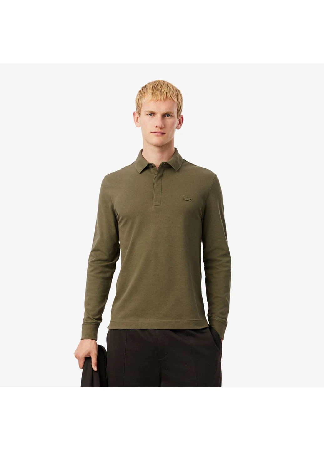 Оливковая (хаки) футболка-поло для мужчин Lacoste однотонная