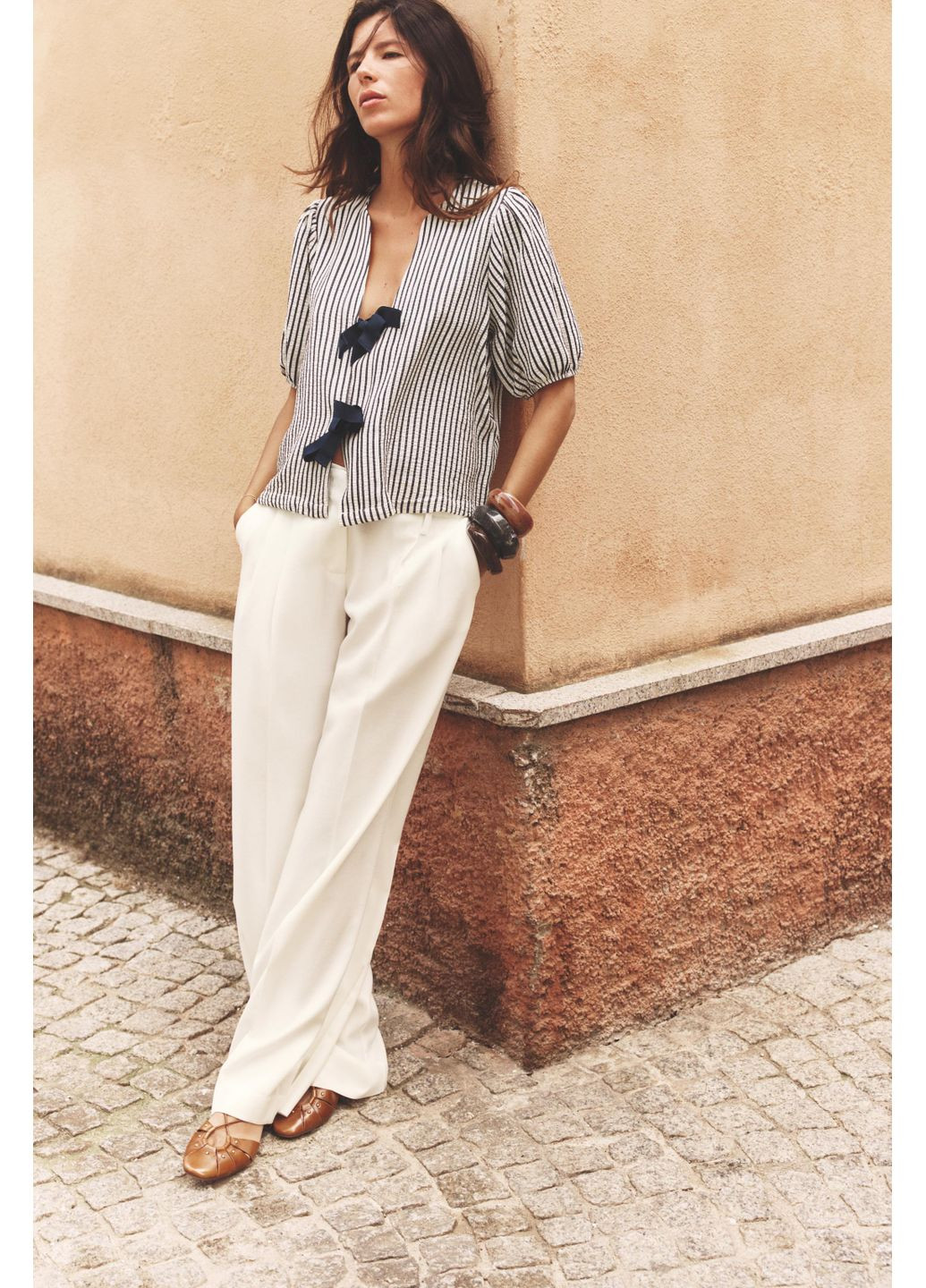 Синіти смугаста блуза з бантами Zara