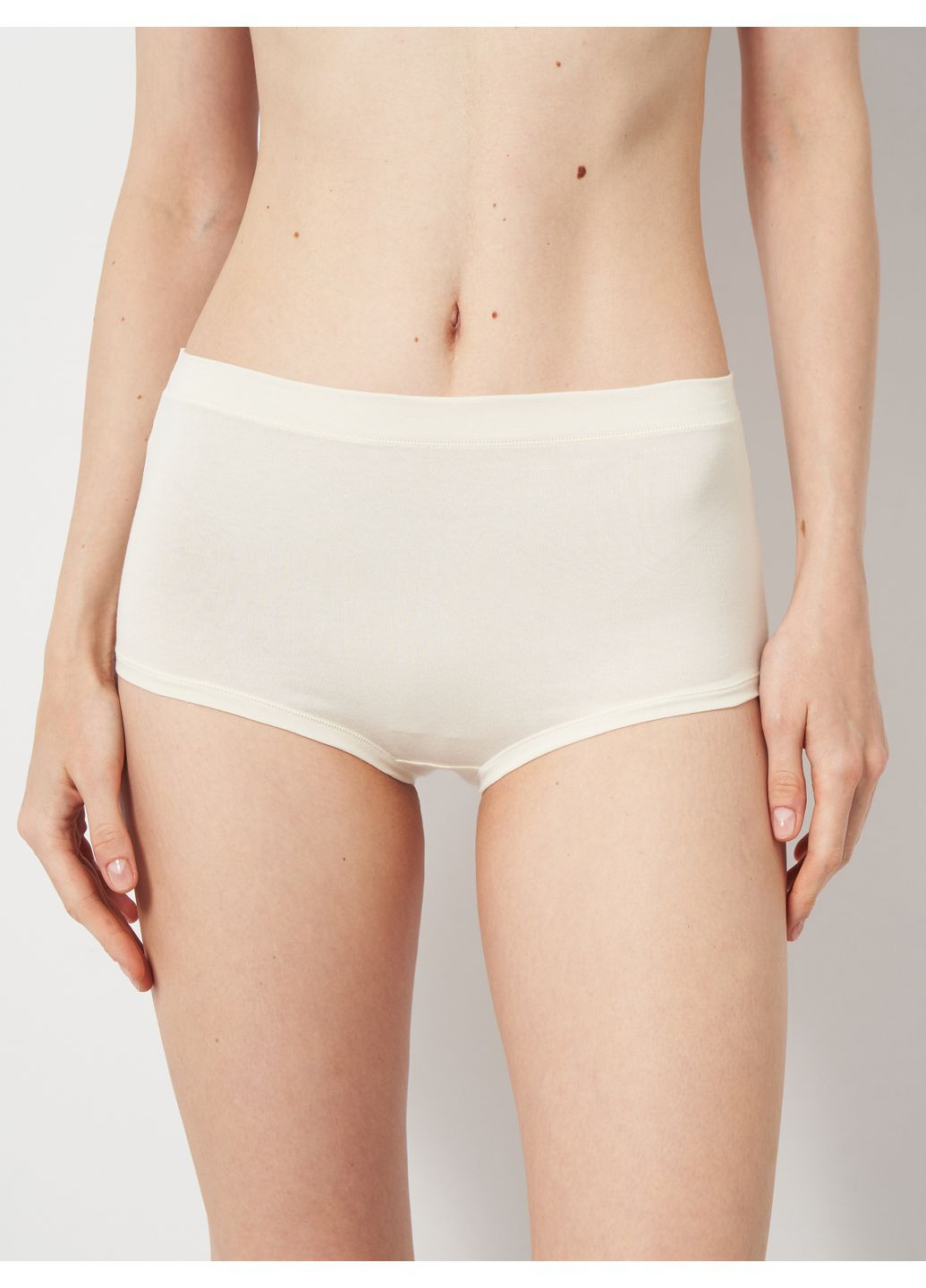 Трусы женские больших размеров черного цвета ТМ РОЗА Роза (353373991)