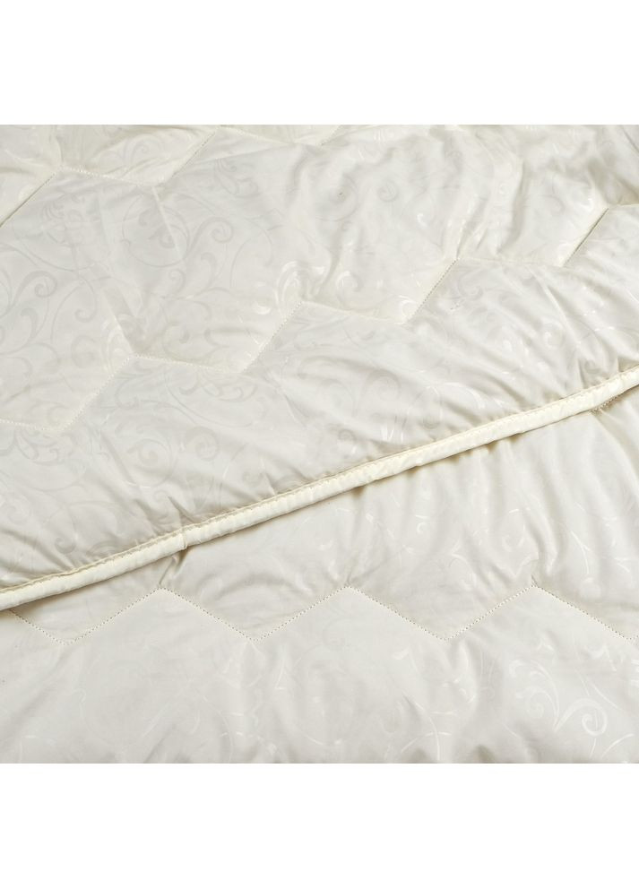 Ковдра вовняна стьобана Світло-бежева 200*220 євро (400 г/м2) Vladi (314854890)