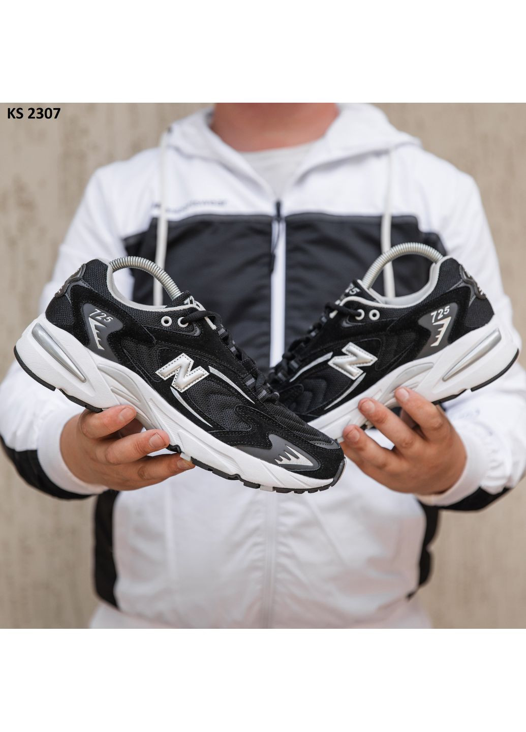 КРОСІВКИ ЖІНОЧІ NEW BALANCE 725 BLACK / WHITE НЬЮ БЕЛАНС 725 No Brand чорні демісезони (367167437)