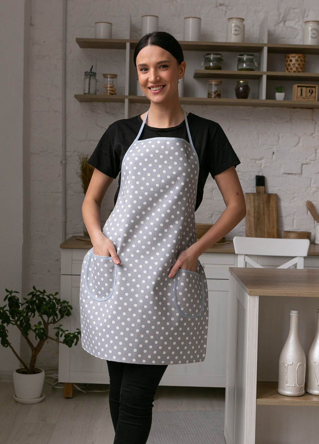 Фартух водовідштовхувальний "Горошок сірий" 75х55 см. Homedec - (321982175)