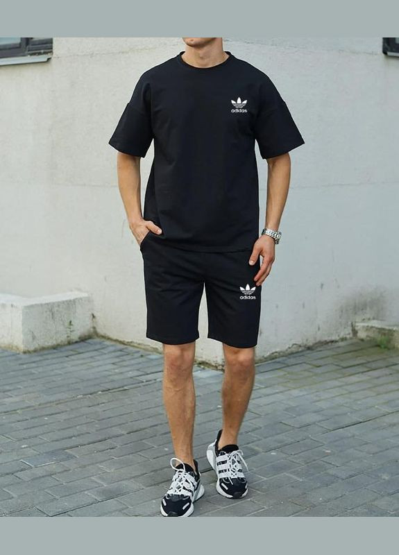 Черная футболка No Brand