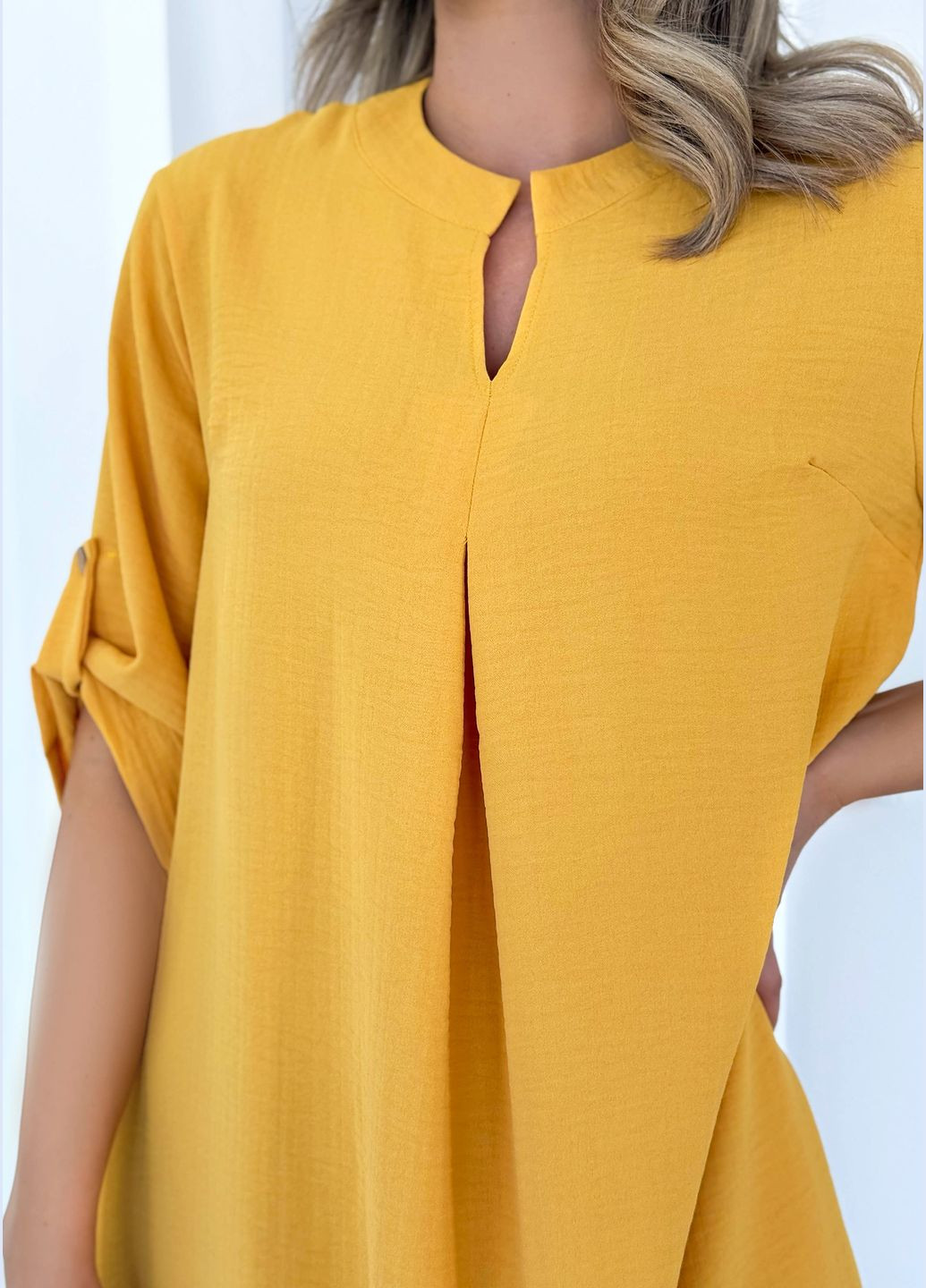 Гірчична коктейльна, ділова, повсякденний, кежуал, джинсова яскрава літня сукня вільного силуету з американського крепу INNOE однотонна